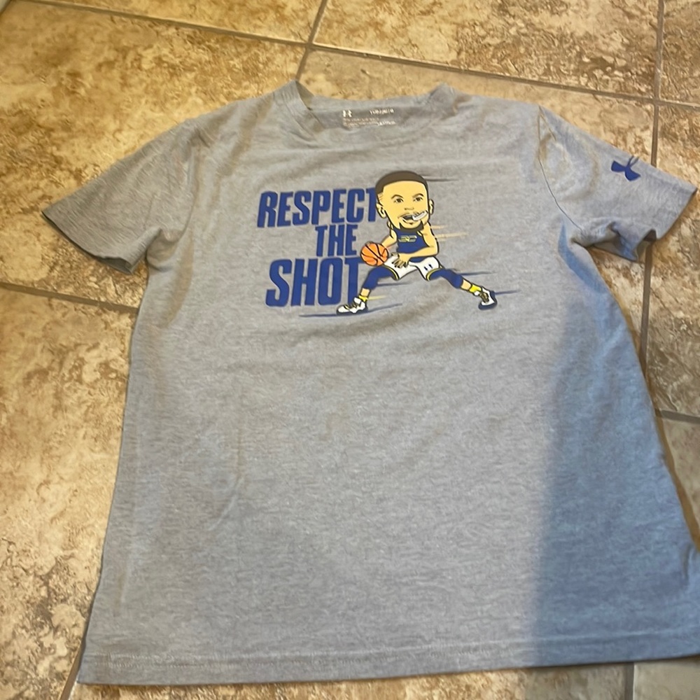 Under Armour tee